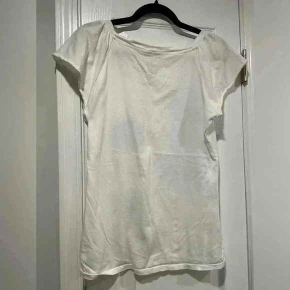 Tommy Hilfiger Beaded Boatneck Cap Sleeve Floral Mandala Graphic Tee Size Small - Picture 6 of 10